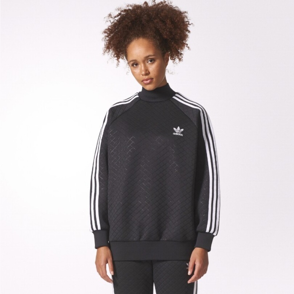 Adidas cowl neck quilted sweater women’s small runs big EUC